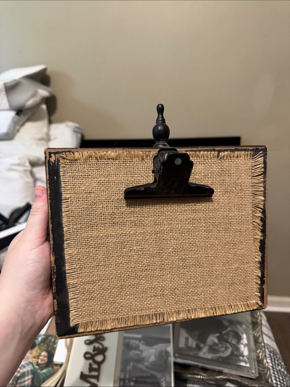 Rustic Burlap Clip Frame - Black Finish 5 x 7